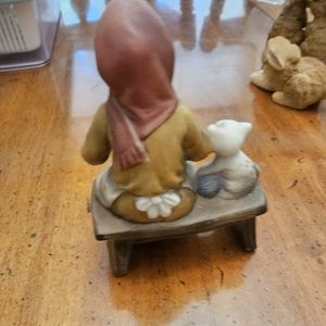 Ceramic Old lady and dog on bench